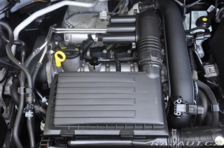 Škoda Yeti 1.2TSi 81kW 2xKOLA AUT A/ 2015