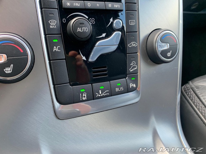 Volvo XC70 2.4D, 120KW, 2014