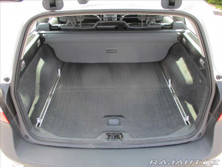 Volvo XC70 2,4 D4 CROSSCOUNTRY AWD G 2013