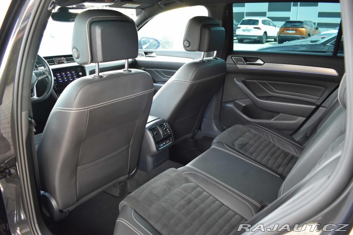 Volkswagen Passat 2.0 TDI *REZERVACE* 2021
