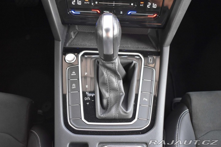 Volkswagen Passat 2.0 TDI *REZERVACE* 2021