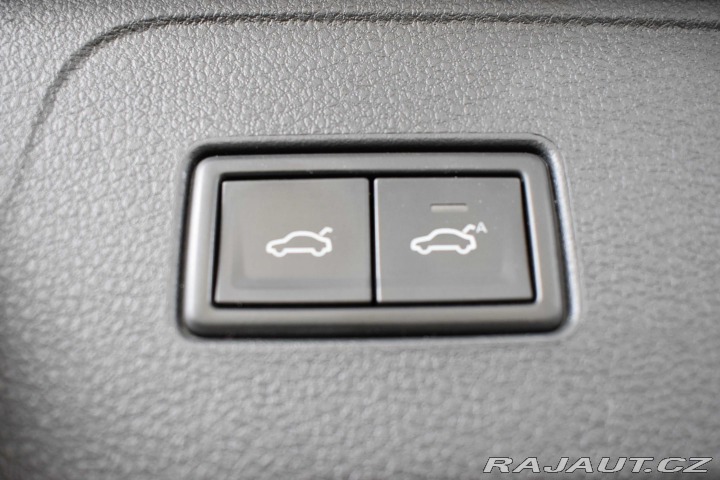 Volkswagen Passat 2.0 TDI *REZERVACE* 2021