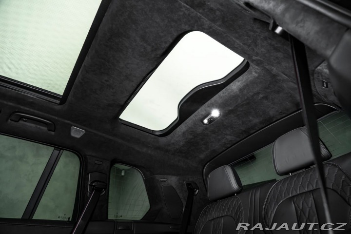 BMW X7 40i xD M-Sport Individual 1800