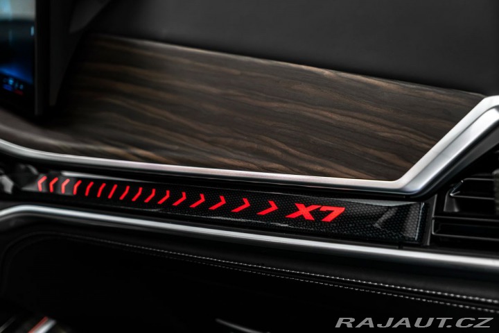 BMW X7 40i xD M-Sport Individual 1800