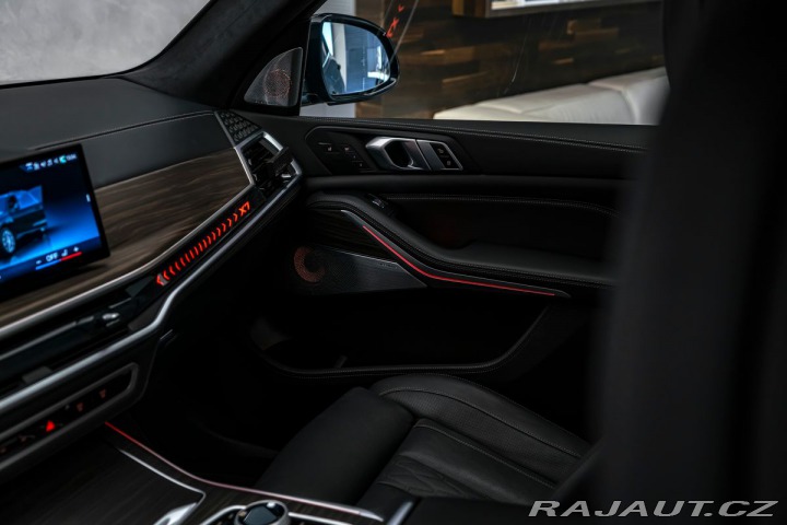 BMW X7 40i xD M-Sport Individual 1800