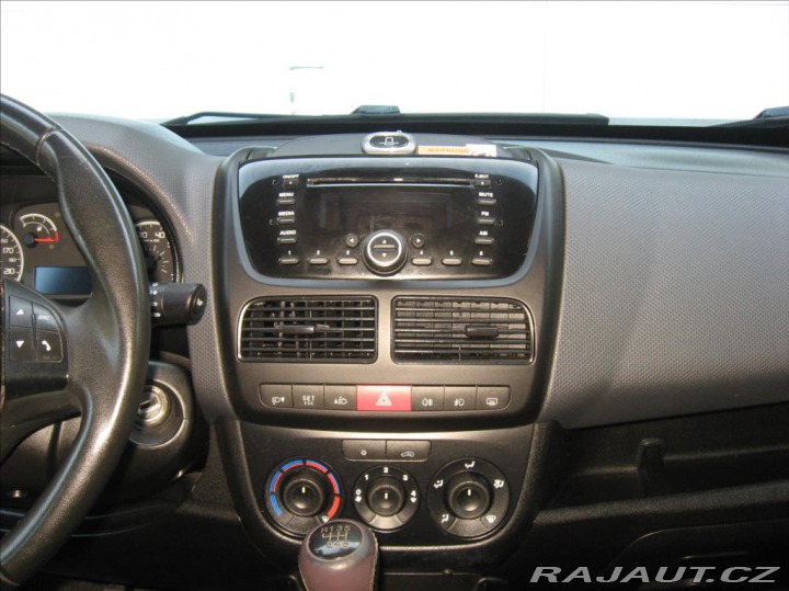Fiat Dobló 1,6 MJT 105PS Emotion Pa 2012