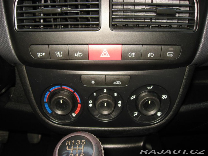 Fiat Dobló 1,6 MJT 105PS Emotion Pa 2012