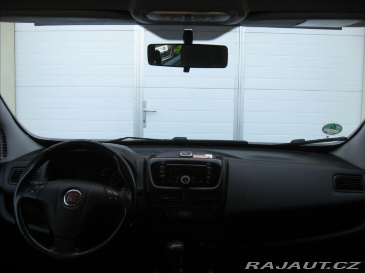 Fiat Dobló 1,6 MJT 105PS Emotion Pa 2012