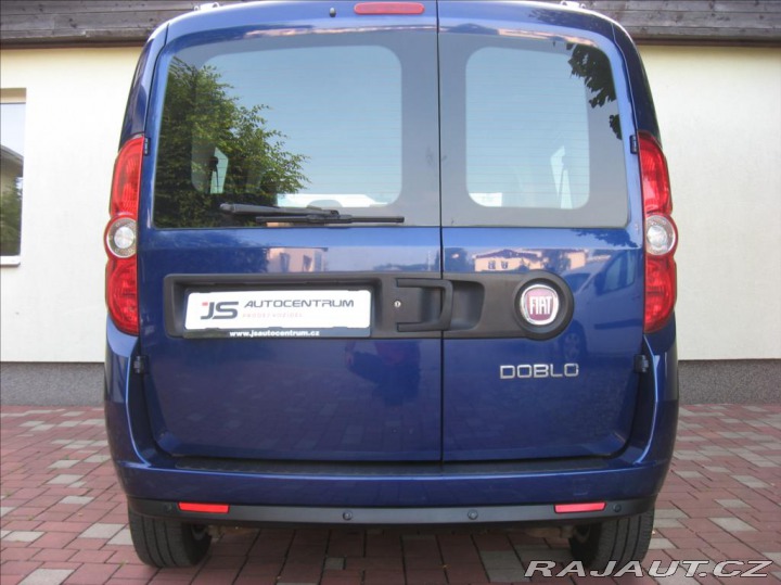 Fiat Dobló 1,6 MJT 105PS Emotion Pa 2012