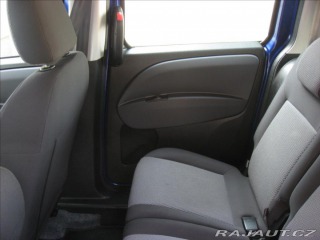 Fiat Dobló 1,6 MJT 105PS  Emotion Pa 2012