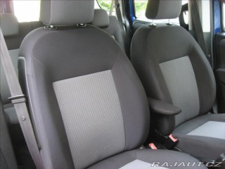 Fiat Dobló 1,6 MJT 105PS  Emotion Pa 2012