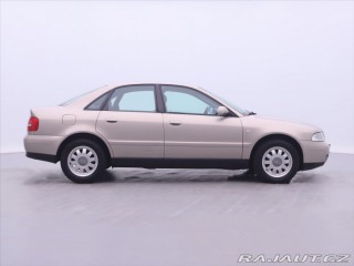 Audi A4 1,8 20V Aut.klima 1.Maj. 2000