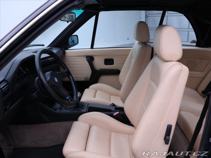 BMW 3 2,5 i 125kW Kůže 1986