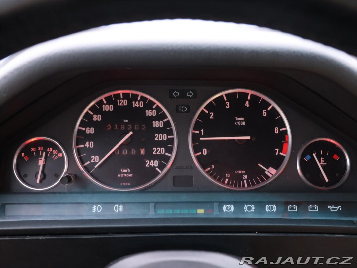 BMW 3 2,5 i 125kW Kůže 1986