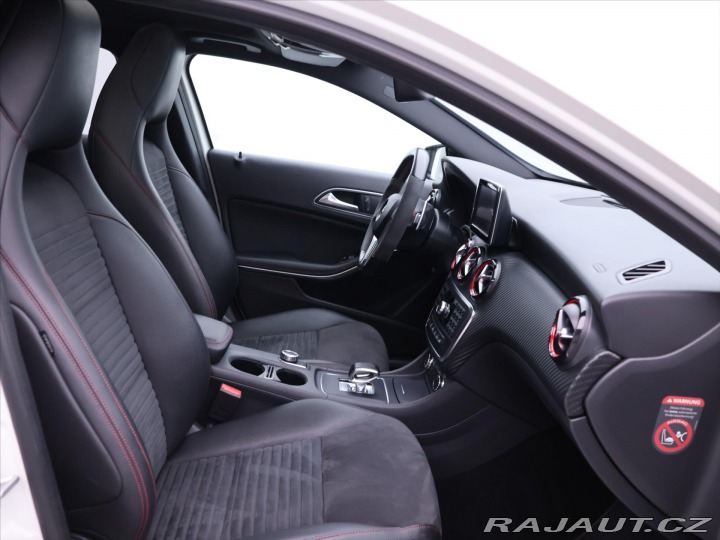 Mercedes-Benz A 2,0 45 AMG Turbo 265KW Au 2015