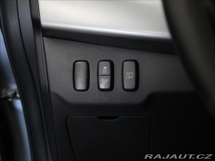 Mitsubishi Lancer 1,6 MIVEC 86kW Klima 166t 2012