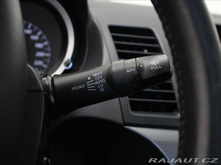 Mitsubishi Lancer 1,6 MIVEC 86kW Klima 166t 2012