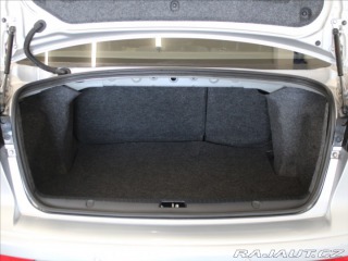Mitsubishi Lancer 1,6 MIVEC 86kW Klima 166t 2012