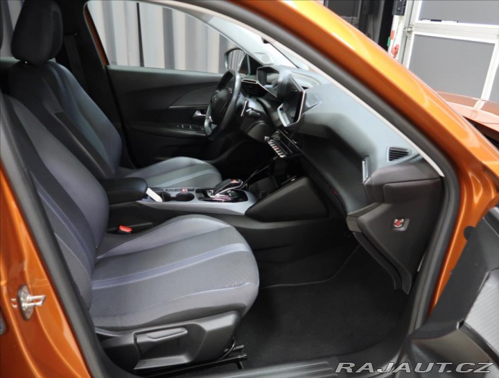 Peugeot 2008 1,5 HDI AUT ALLURE 96KW 2020