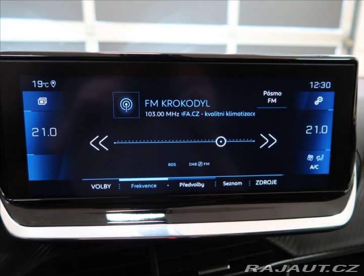 Peugeot 2008 1,5 HDI AUT ALLURE 96KW 2020