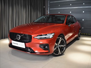 Volvo S60 2,0 B5 AWD ULT Panorama,B