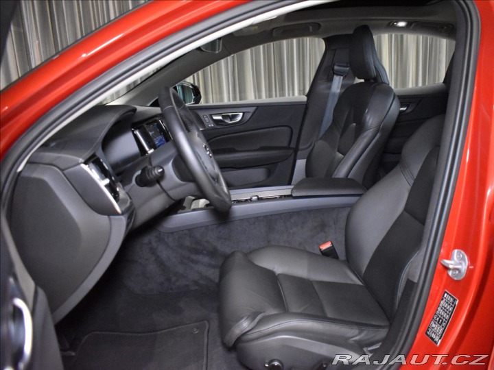 Volvo S60 2,0 B5 AWD ULT Panorama,B 2024