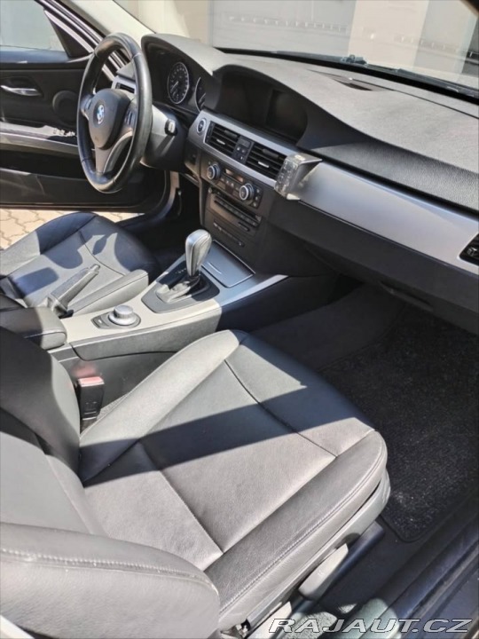 BMW 3 2,0 320d e91 2008