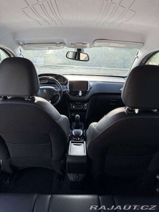 Peugeot 2008 1,2 PureTech 81 kW, man 2016