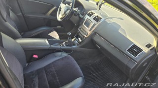 Toyota Avensis 2,0 TDI nafta 2013