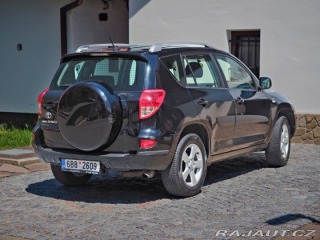 Toyota RAV4 2,0 2007