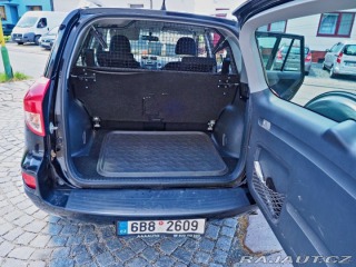 Toyota RAV4 2,0 2007