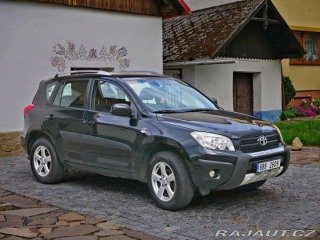 Toyota RAV4 2,0 2007