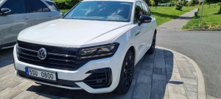 Volkswagen Touareg 3,0   TDI R-Line