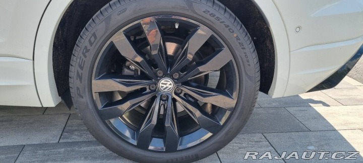 Volkswagen Touareg 3,0 TDI R-Line 2019