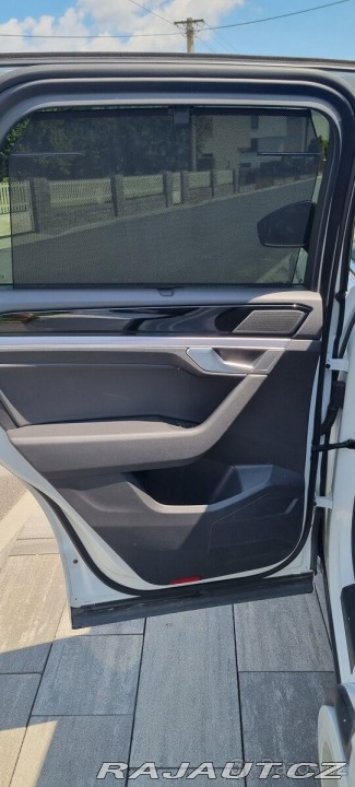 Volkswagen Touareg 3,0 TDI R-Line 2019