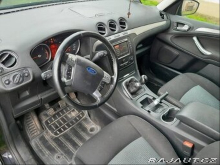 Ford Galaxy 2,0 Business Plus 2015
