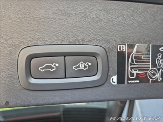 Volvo XC40 2,0 T5 AWD AUTOMAT 182 kW 2019