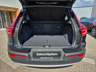 Volvo XC40 2,0 B3 FWD AUTOMAT 2023