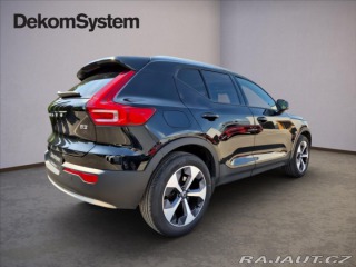 Volvo XC40 2,0 B3 FWD AUTOMAT 2023
