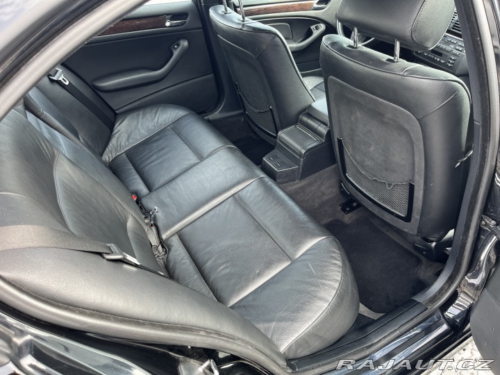 BMW 3 e46 330i CZ 2001