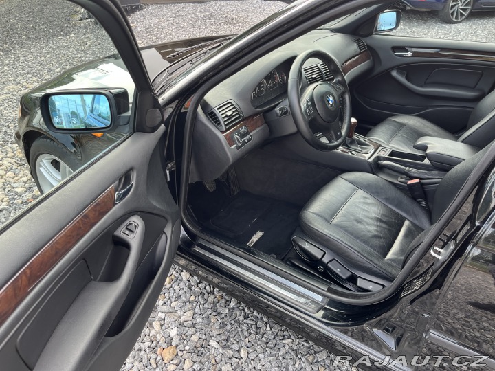 BMW 3 e46 330i CZ 2001