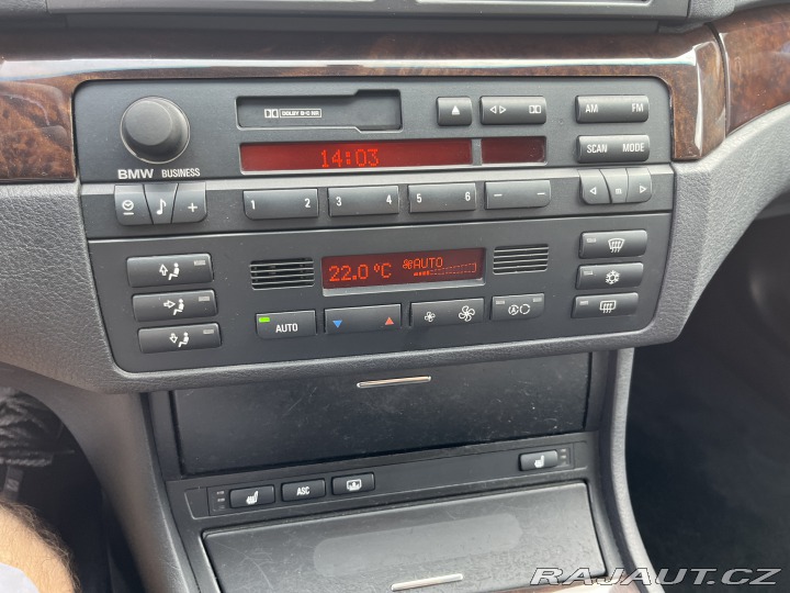 BMW 3 e46 330i CZ 2001