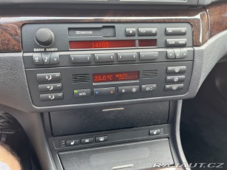 BMW 3 e46 330i CZ 2001
