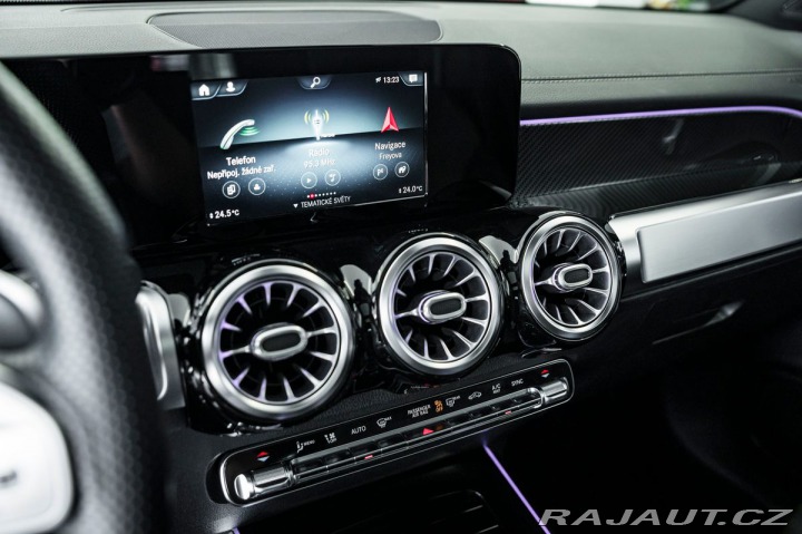 Mercedes-Benz GLB 35 AMG 4M/Pano/Multibeam/ 2020