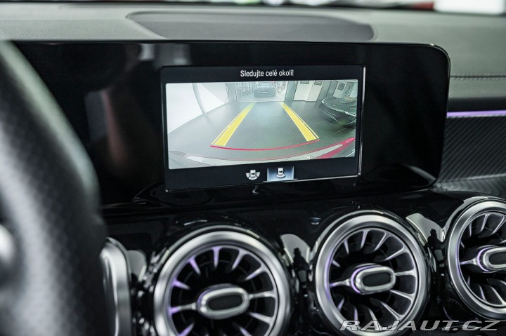 Mercedes-Benz GLB 35 AMG 4M/Pano/Multibeam/ 2020