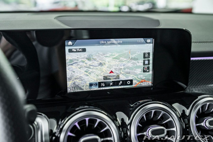 Mercedes-Benz GLB 35 AMG 4M/Pano/Multibeam/ 2020