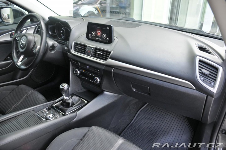 Mazda 3 2.0SKYACTIV-G TAKUMI HUD 2017