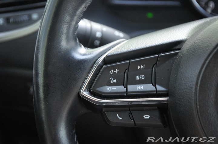 Mazda 3 2.0SKYACTIV-G TAKUMI HUD 2017