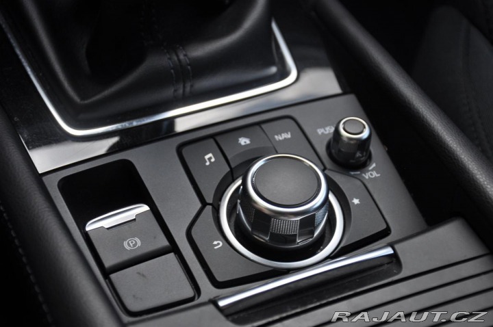 Mazda 3 2.0SKYACTIV-G TAKUMI HUD 2017