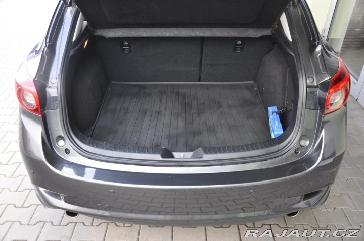 Mazda 3 2.0SKYACTIV-G TAKUMI REZE 2017